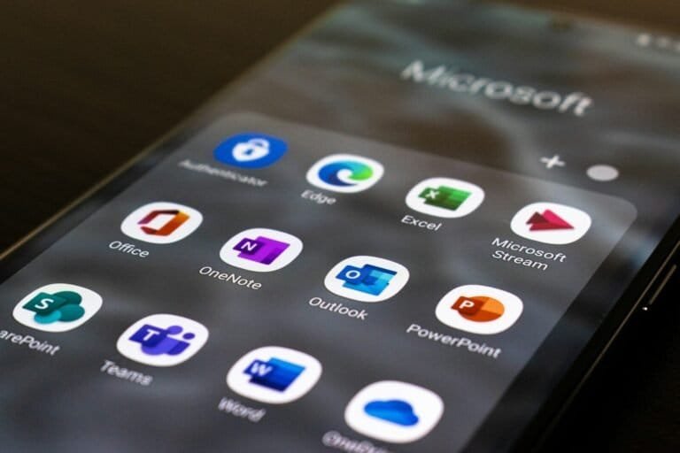 A Close Up Of A Cell Phone With Icons On It
